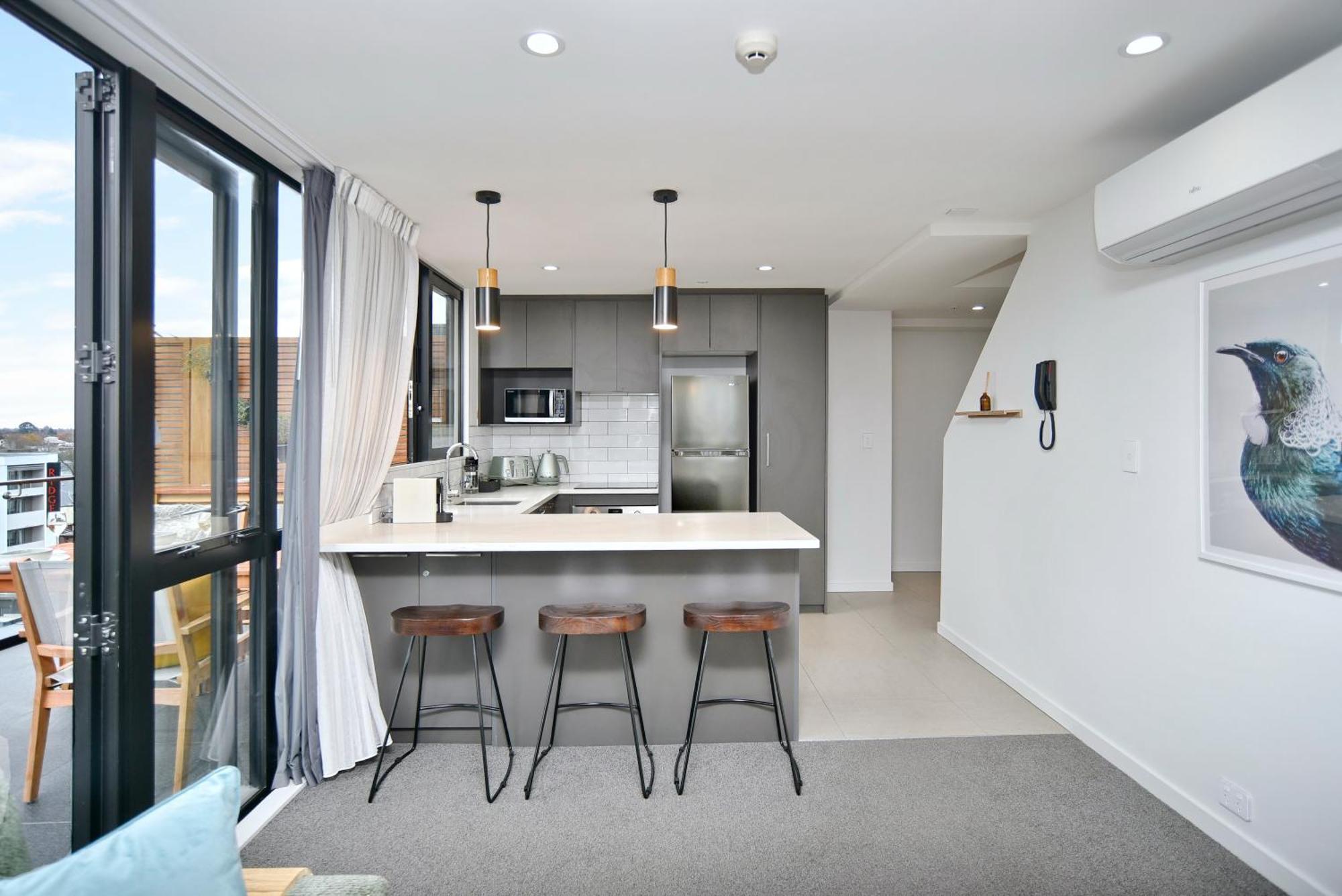 Latimer Loft - Christchurch Holiday Homes Exterior photo